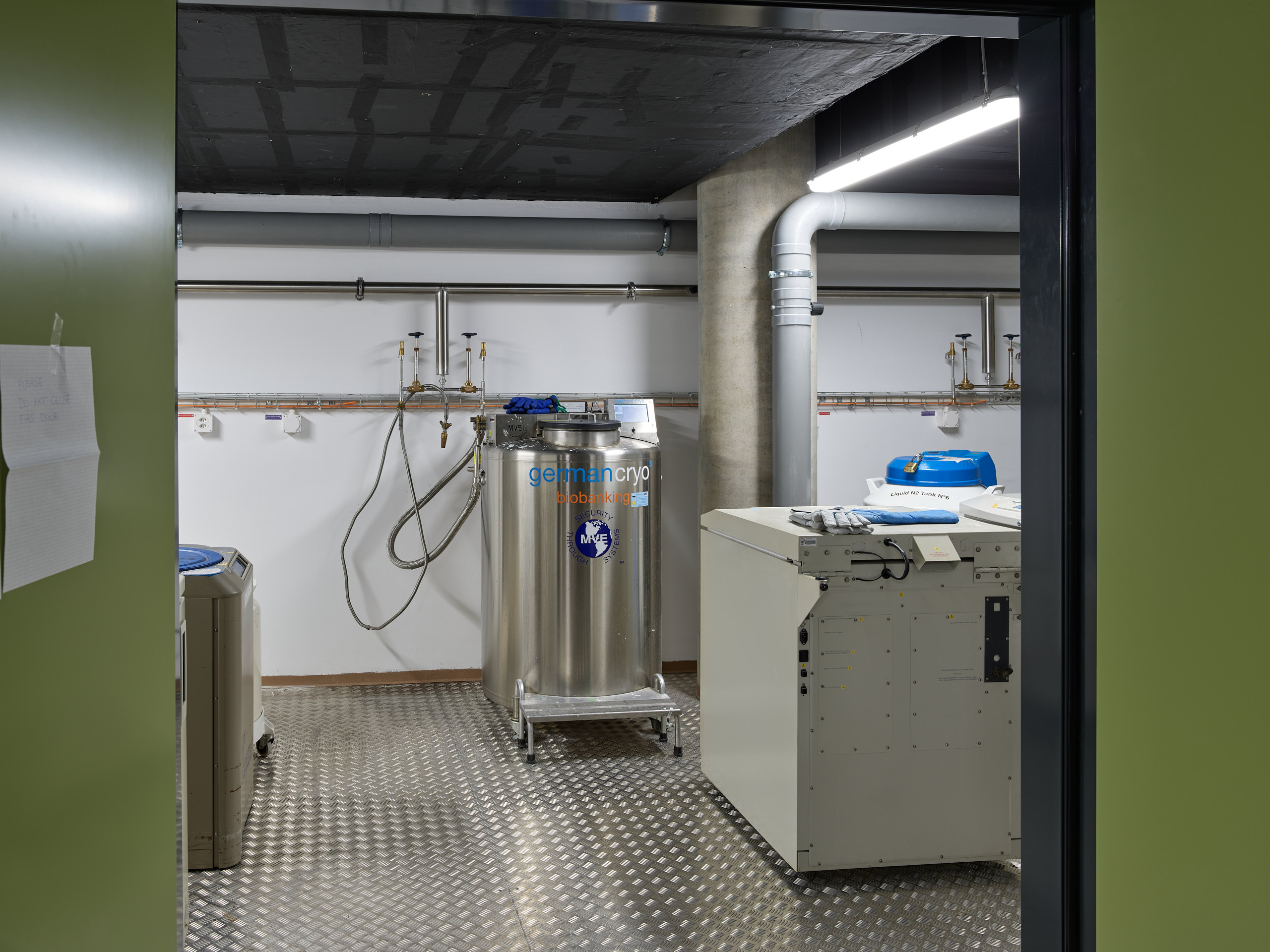 UNIL bâtiment CLE-F Biochimie